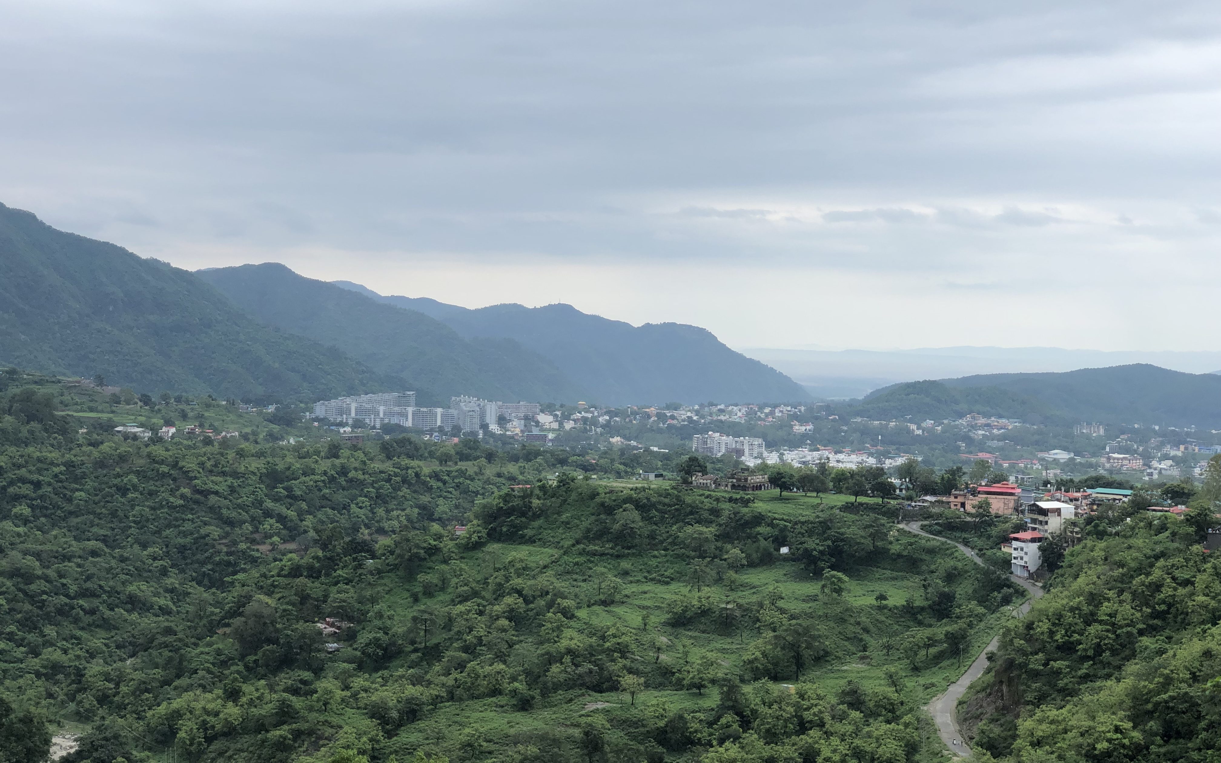 Shahastradhara and Khalanga hill area (enroute Jharipani). Dehradun - Mussoorie trek route