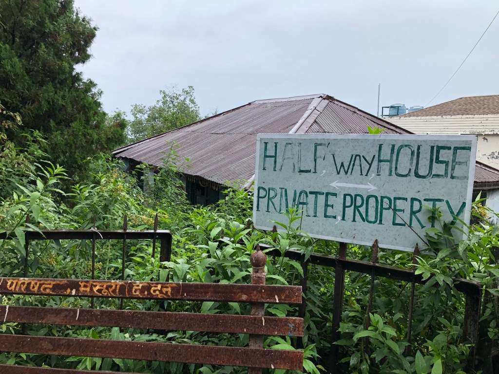 Half Way House , Jharipani