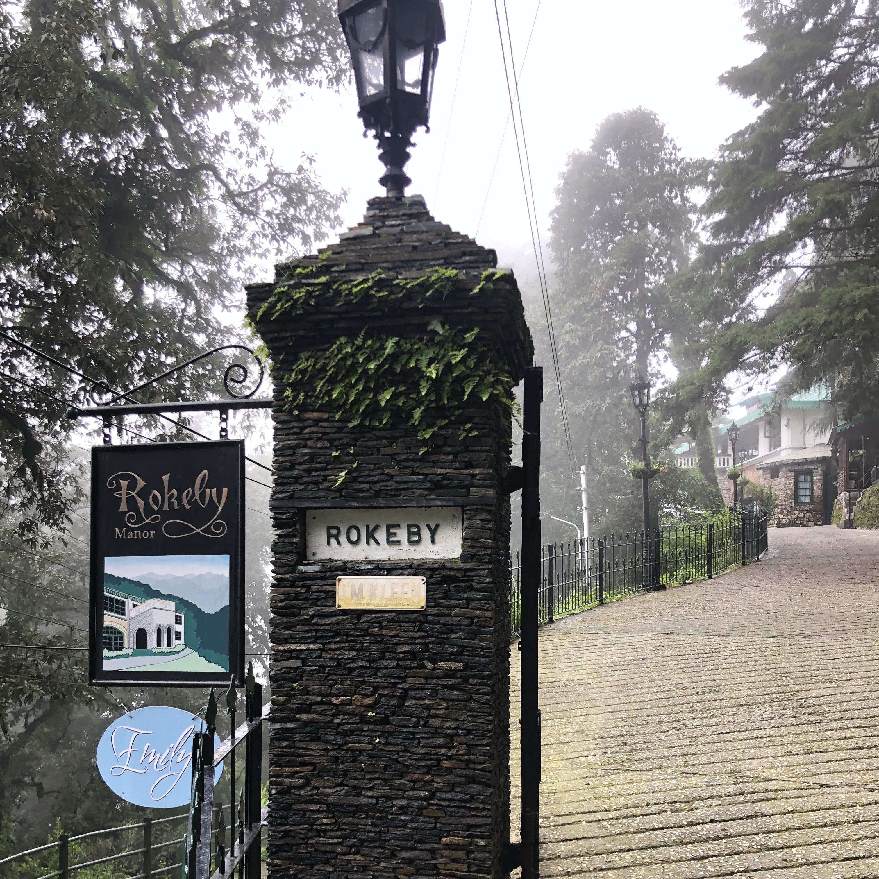 A heritage property in Landour - Rokeby Manor