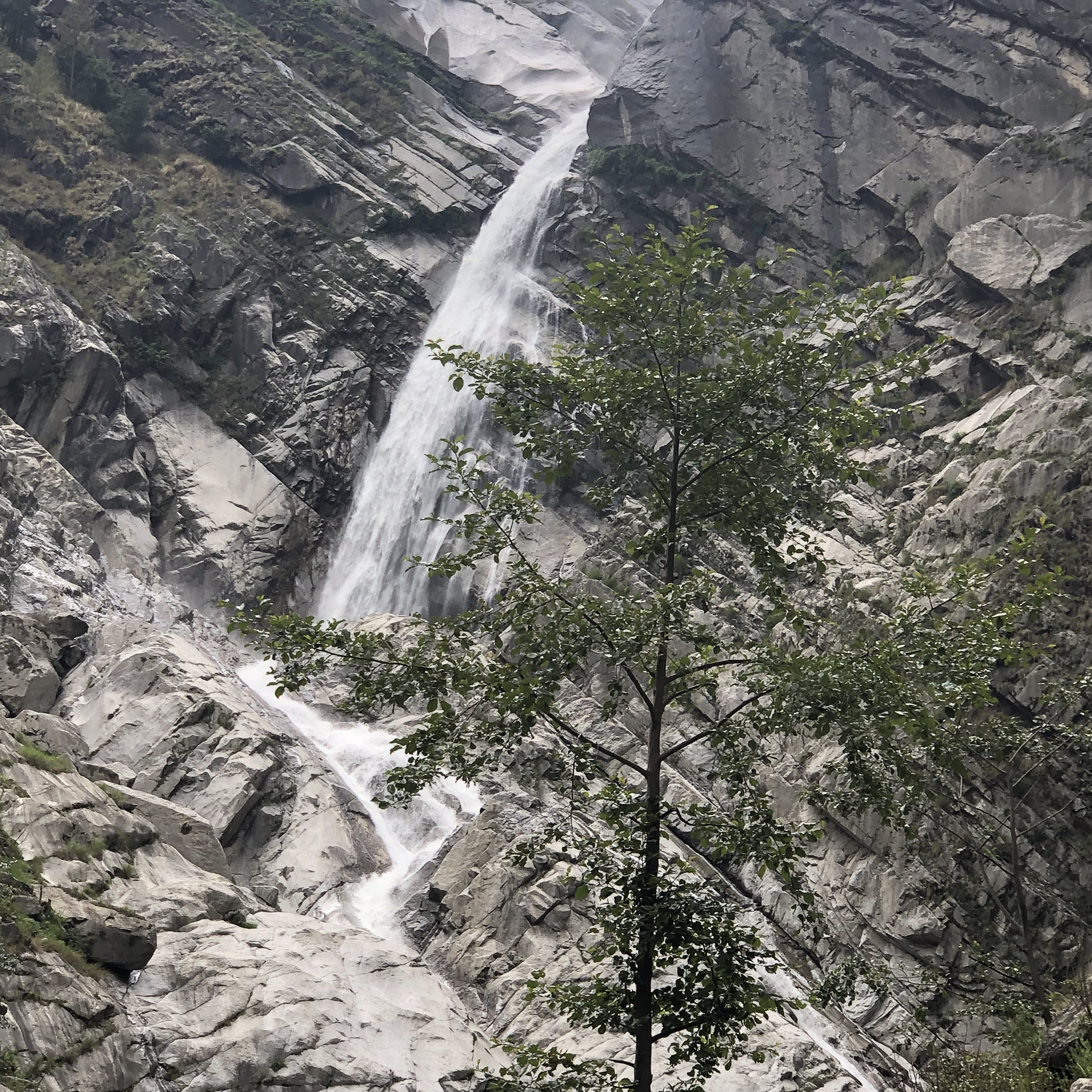 Kanchoti Waterfall, about 5 kms before Sobla Village (the gateway to Darma Valley). District Pithoragarh, Uttarakhand