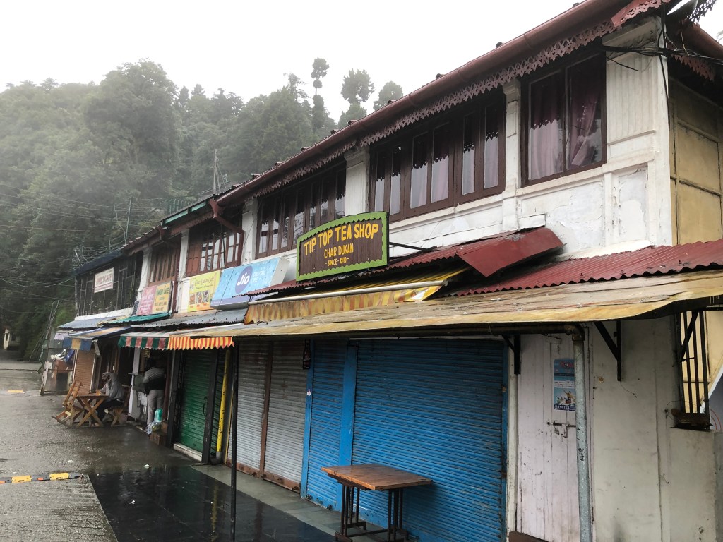 Char Dukan area in Landour Cantt 