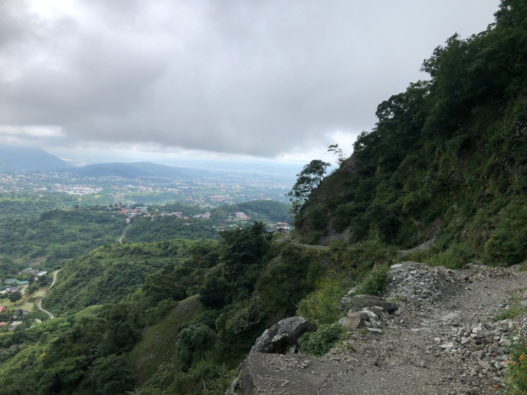 View of the trek route between Jharipani and Rajpur village