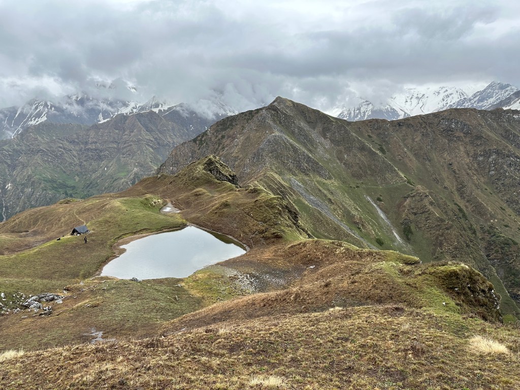 Darwa Top, Can be accessed by a 5m trek from Dodital. District Uttarkashi, Uttarakhand 
