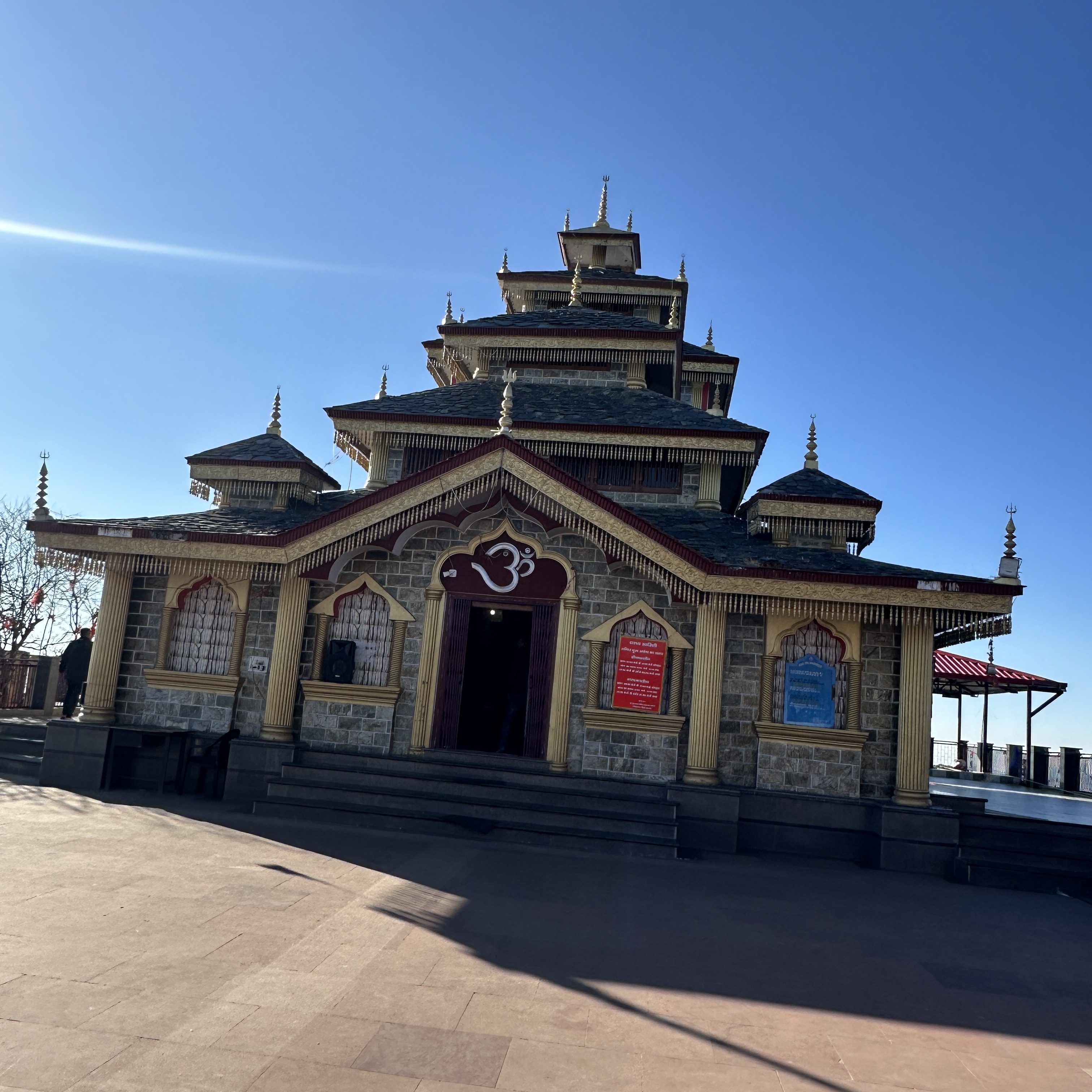 Surkanda Devi temple. Dedicated to Goddess Sati. Located in district Tehri of Uttarakhand. Close to Mussoorie and Dhanolti. Considered as one of the shakti peeths. 