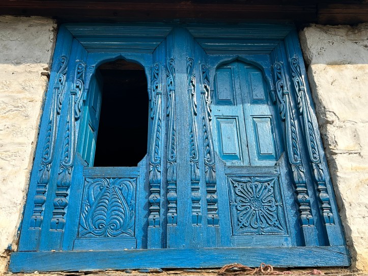 Intricately carved wooden window. Kumaoni House. district bageshwar. Uttarakhand