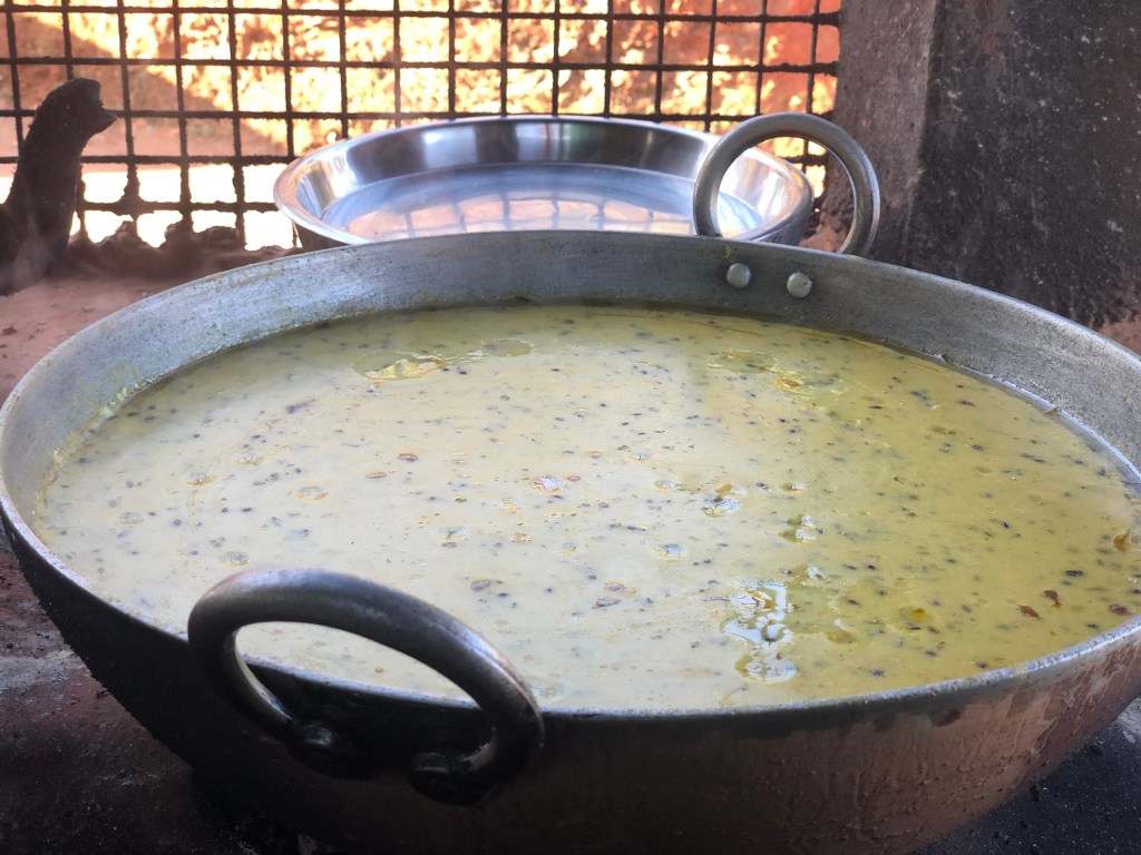 #jholi made of gram flour (besan), curd and spices. usually eaten with Rice. #uttarakhandcuisine #pahadikhana #food #cuisinesofUttarakhand