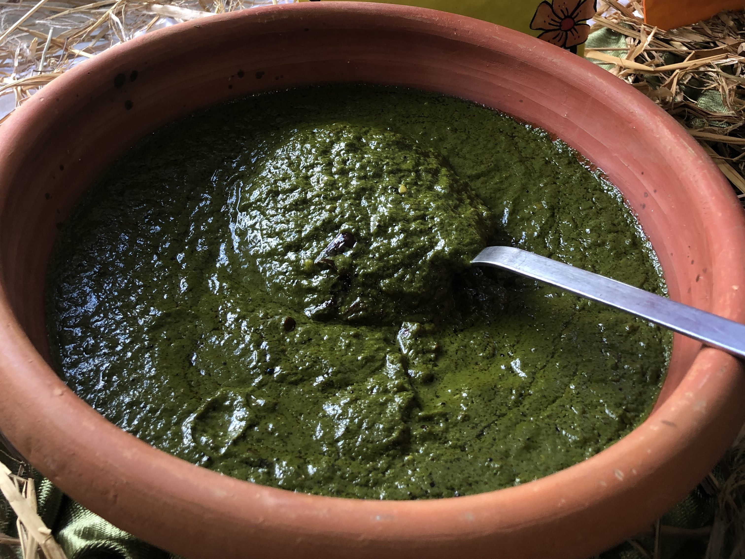 Kafuli is a popular dish from the Garhwal region of Uttarakhand. made from green leafy vegetables. #cuisinesfromUttarakhand #pahadifood #food