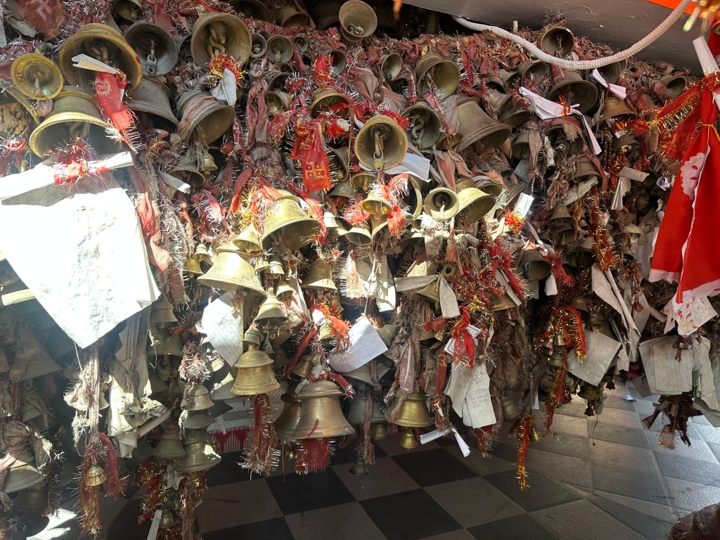 Golu Devta, the god of justice, is revered across Kumaon as a fearless warrior, just prince, and divine incarnation. His temples at Chitai and Ghorakhal draw countless devotees seeking blessings and justice. This picture shows countless petitions put up on walls by worshippers seeking #Goljyu's blessings. #templesofUttarakhand #GoluDevtamandir #Goljyu #templesofKumaon #devbhoomi