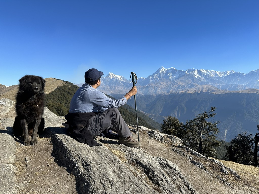View of Trishul Peak from Jhandi Top (en route to Brahmatal).
District Chamoli, Garhwal region, Uttarakhand.
#devbhoomi #treksinUttarakhand #mountainviews #himalayanviews #serene #pahad #devbhoomiUttarakhand #visitUttarakhand