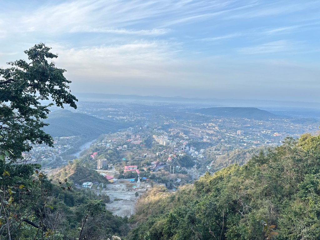 View of Dehradun city from the Jharipani trail. splendid views. In the distance, Shivalik hills are also visible. Doon valley is sandwitched between the Shivaliks and the Lower Himalayan belt. #Dehraduncity #view #mountainlife #trekking #shorttreks #dehradunmussoorietrek #visitUttarakhand #sereneview #valleyview #suradevihill #Ghanghorahill