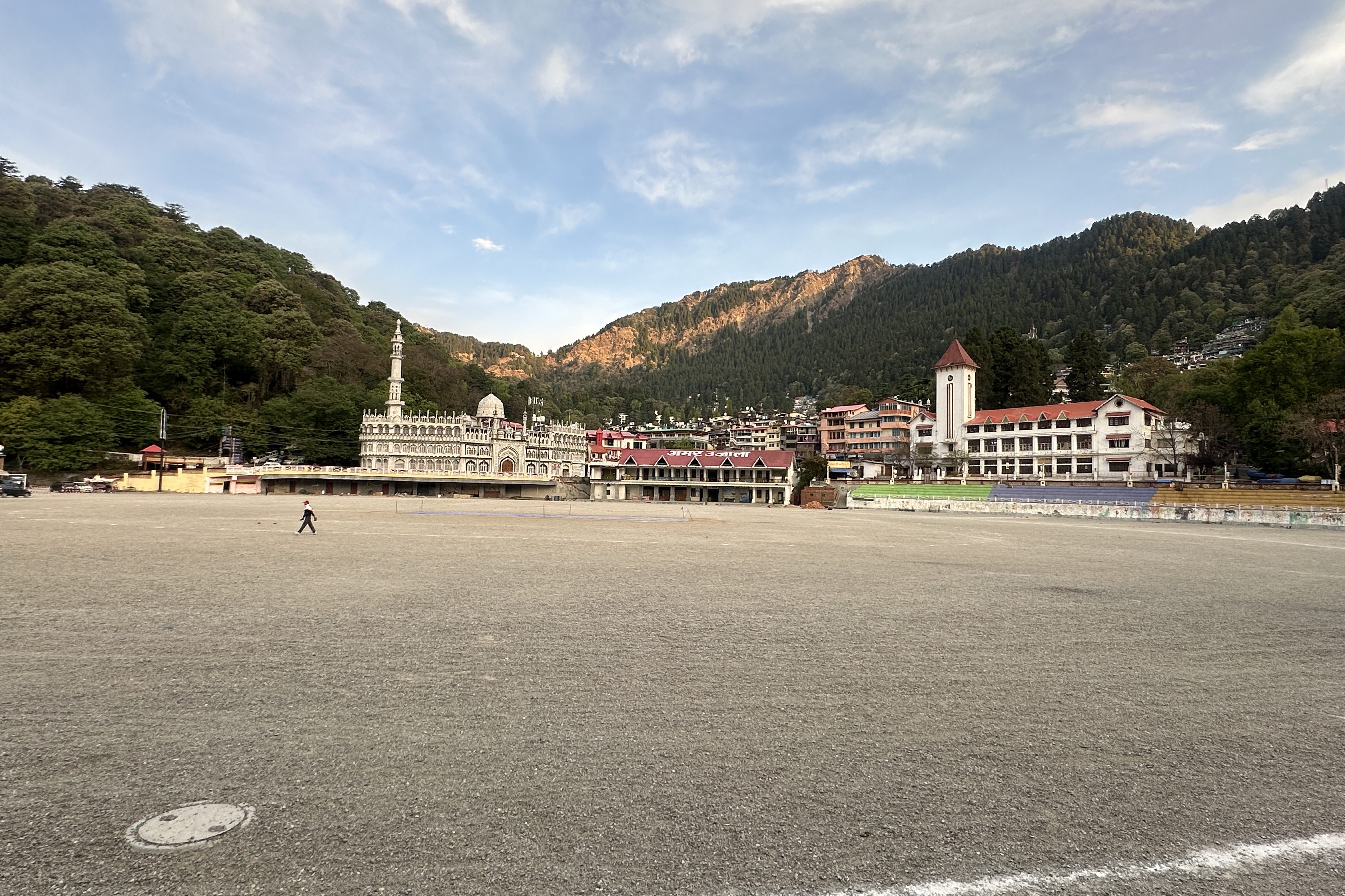 The Flats Ground, this is where the major events and sports activities take place. this is the heart of Nainital. #flatsground #Nainilake #Travelmemoir #MemoriesofNainital #NainitalDiaries #MountainTown #Oldmemories #DevbhoomiUttarakhand #HillstationsofIndia #Kumaon